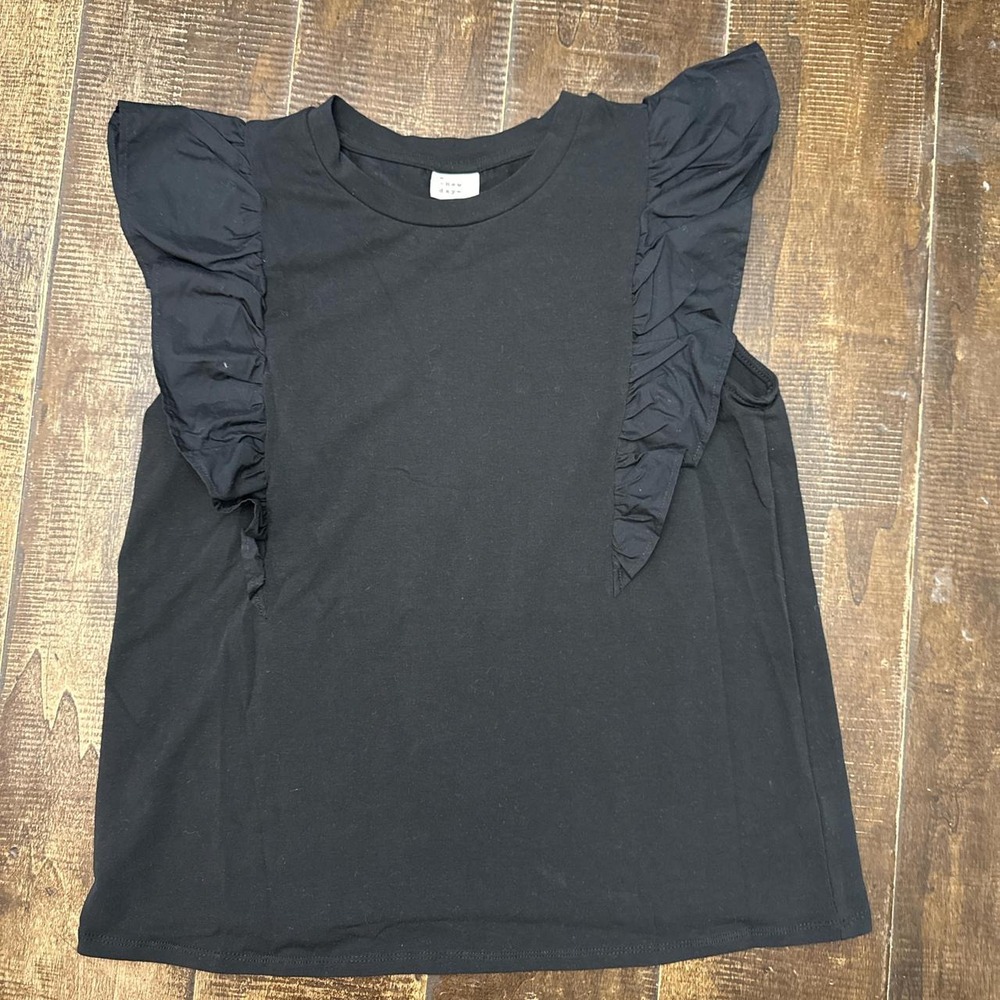 A New Day ruffle Sleeve T-Shirt Top